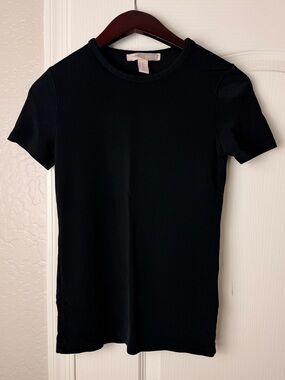 Forever 21 Contemporary Black Fitted Short Sleeve Tee XS